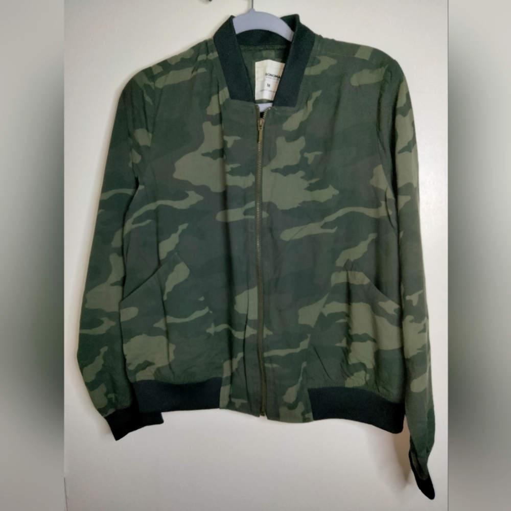 Sonoma (Size M) Multicolored Camo Full Zip Slip Pockets LS Lightweight Jacket